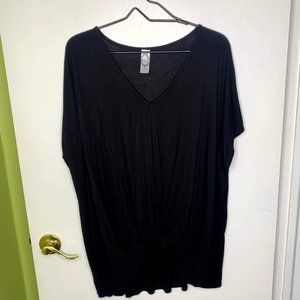 black v-neck  short sleeve boutique top
